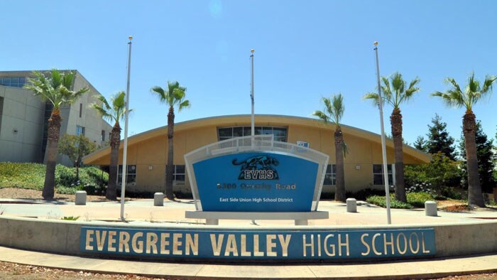 Escuela secundaria del valle Evergreen