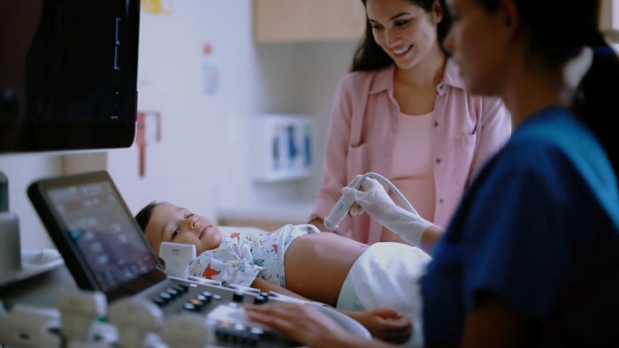 Vídeo de testimonios de evaluación pediátrica
