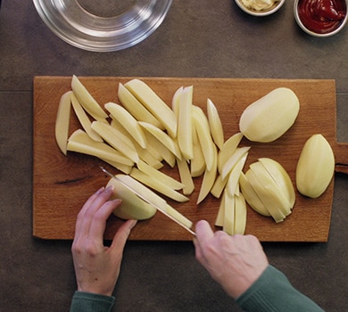 Patatas fritas caseras con la freidora de aire