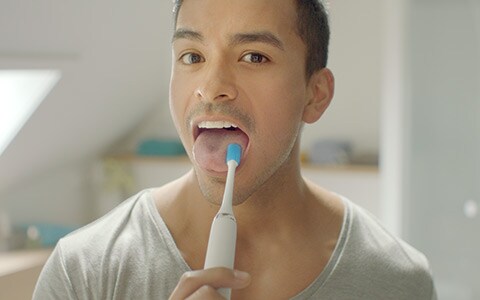 Dientes limpios y alientos fresco con Philips Sonicare