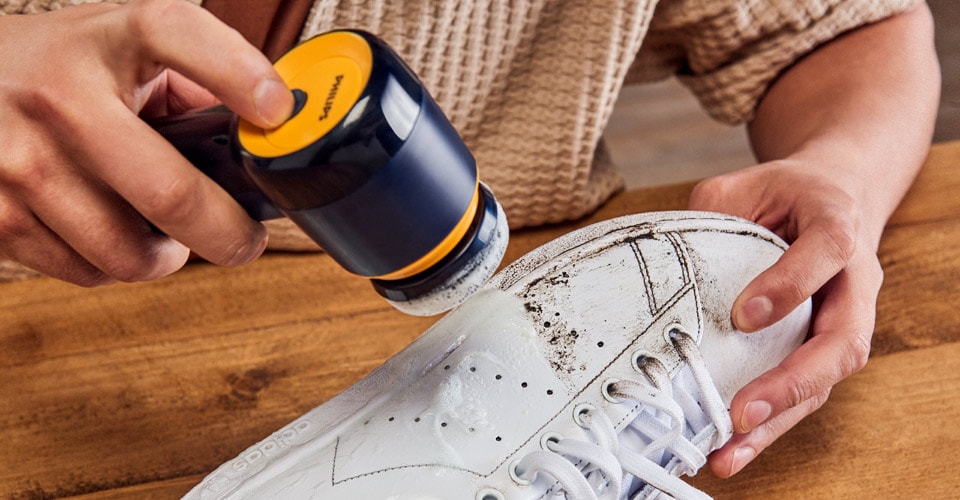 Cómo limpiar los cordones de las zapatillas