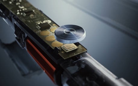 Un primer plano del funcionamiento interno de una máquina.