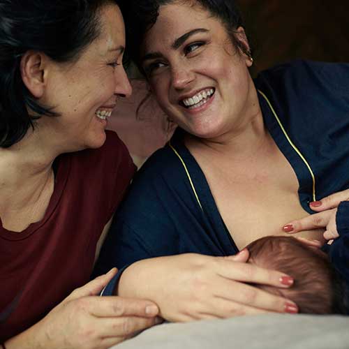 El apoyo a la pareja durante la lactancia materna, leche materna, dar el pecho