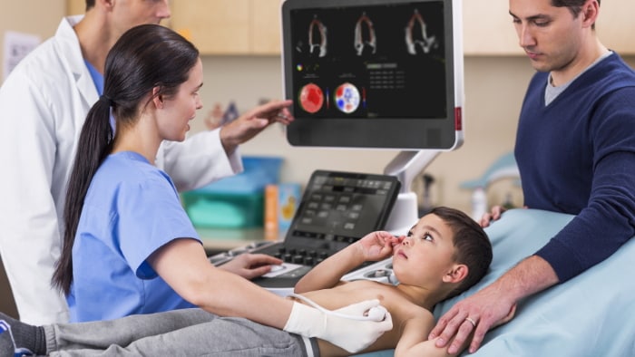 Expertos ven necesario extender y ampliar el uso de la ecocardiografía 3D en pediatría