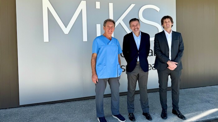 Philips y Hospital MiKS firman un acuerdo estratégico para impulsar la innovación en el tratamiento integral de patologías musculoesqueléticas