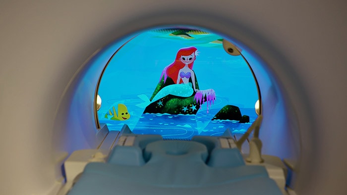 Download image (.jpg) Philips Disney Ambient Experience Ariel and Nemo (Se abre en una nueva ventana)