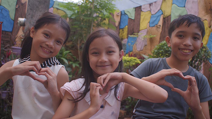 teaser children in manilla