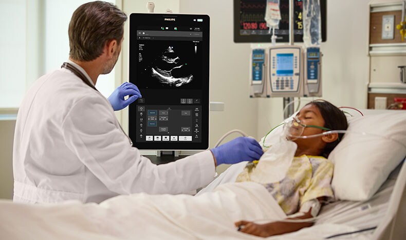 Philips Flash 5100 in use in the ICU